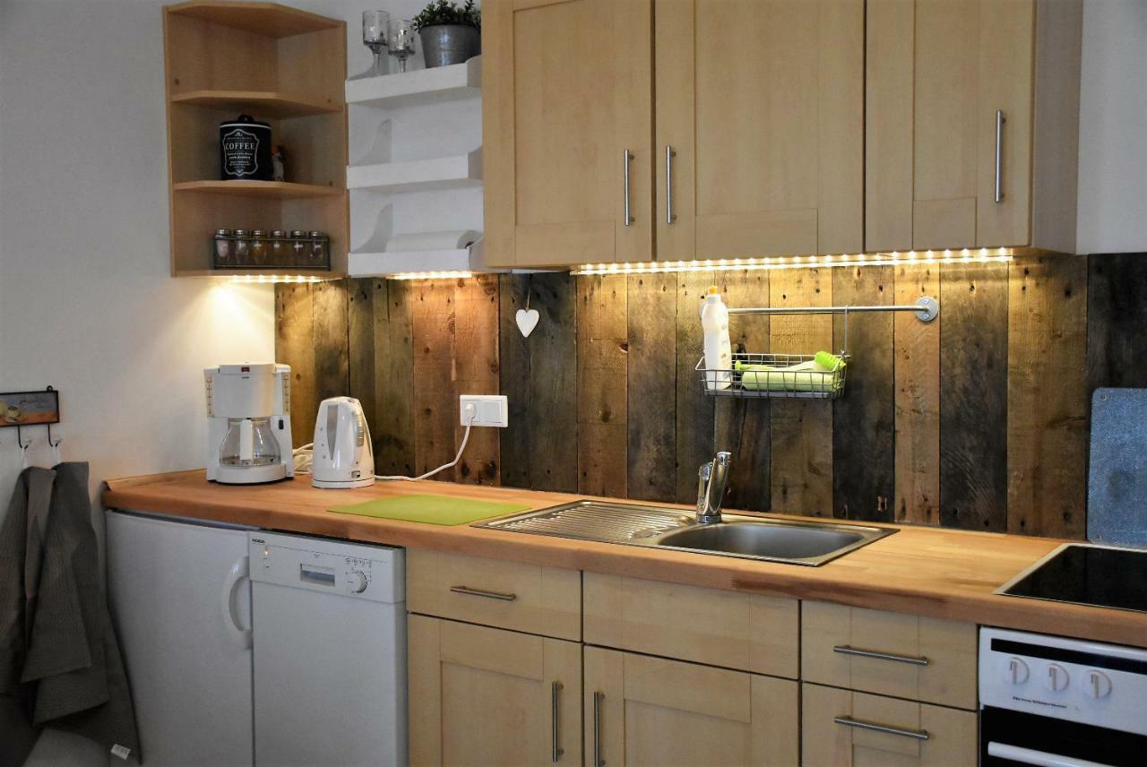 Gesundheitshof Denker Apartment Reußenköge Bagian luar foto
